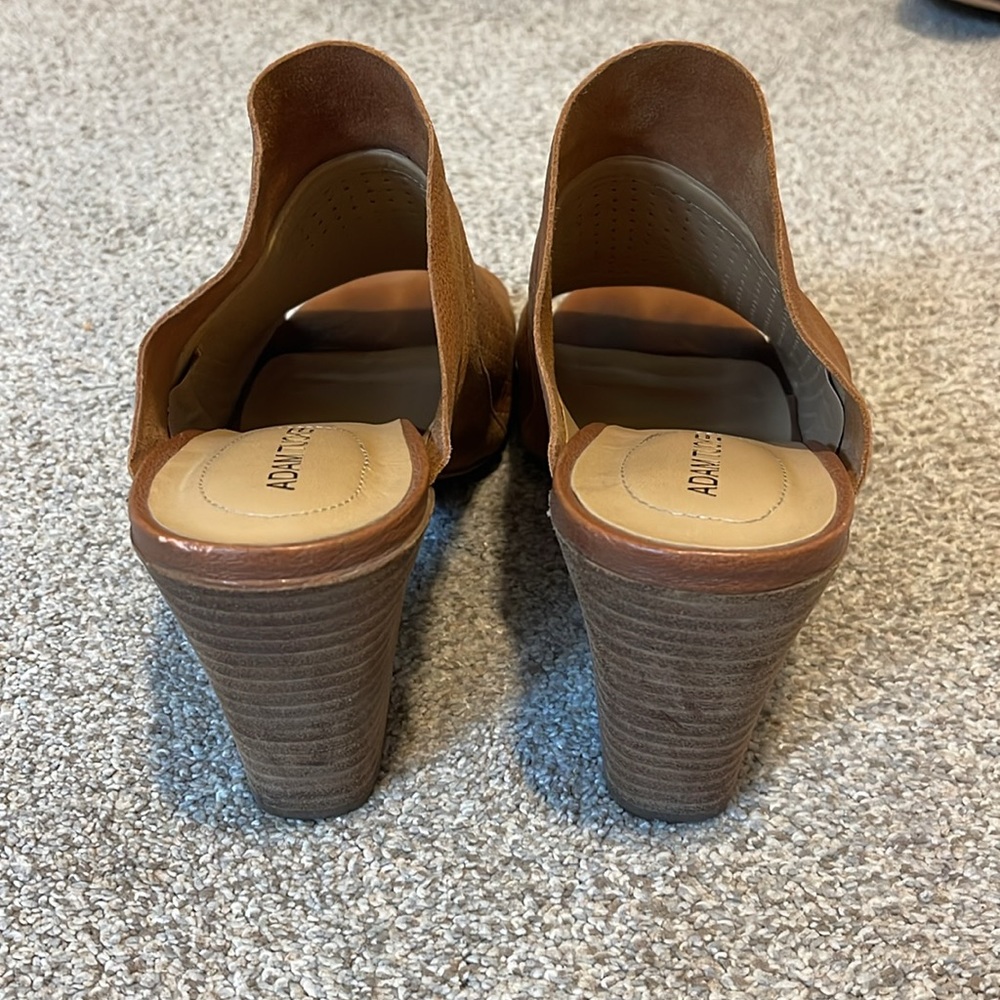 3$/15 Adam Tucker Mylee leather mule - Picture 5 of 5